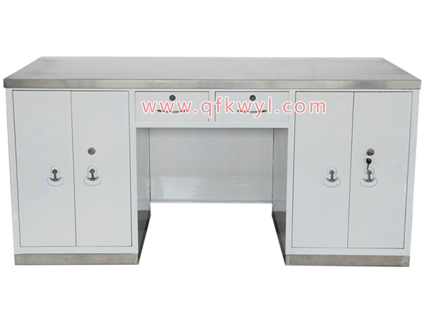 K63不銹鋼(座面)工作臺